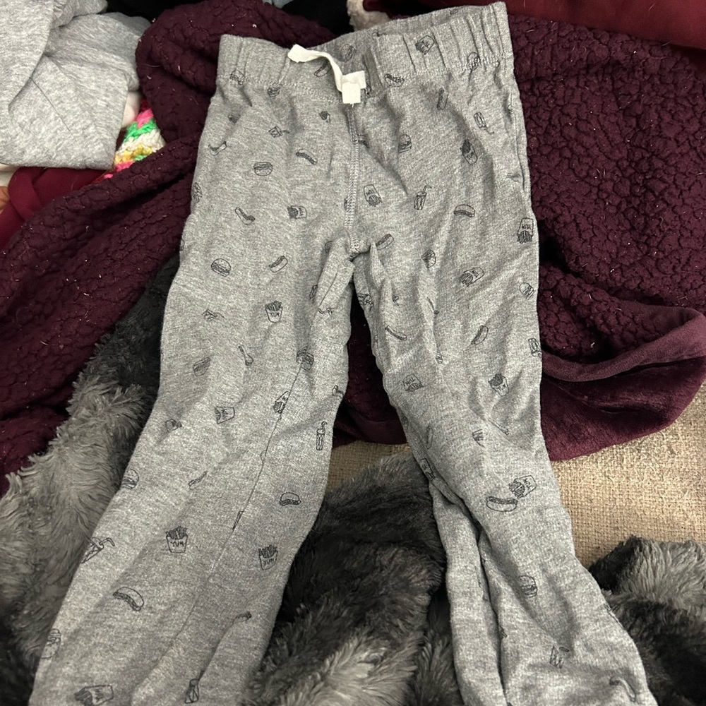 I’m selling pants
